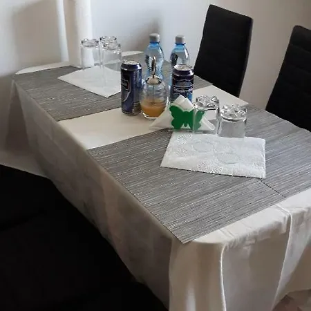 Apartament Valcea Apartment *